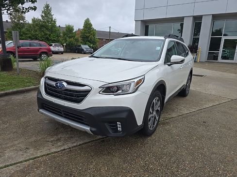 Used 2020 Subaru Outback Limited w/ Popular Package #2 AWD/4WD image 2