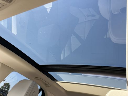 Used 2023 Mercedes-Benz GLE 350 4MATIC image 25