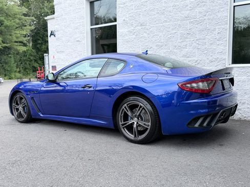 Used 2015 Maserati GranTurismo Sport RWD image 12