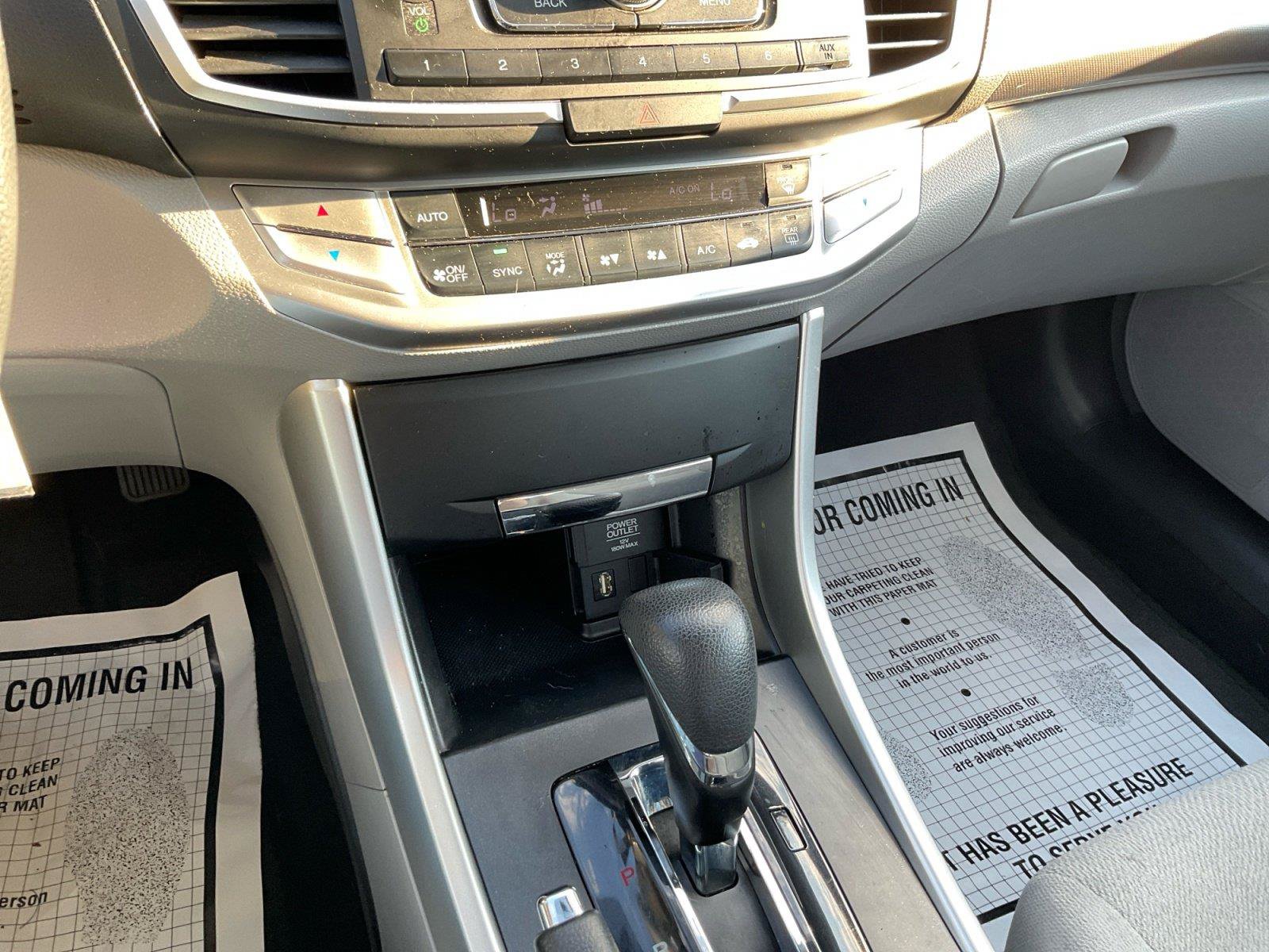 Used 2013 Honda Accord LX image 19