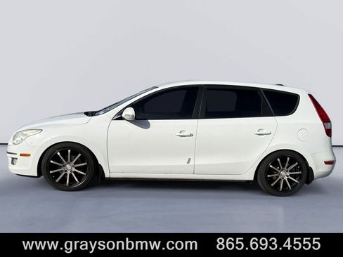 Used 2011 Hyundai Elantra GLS image 6