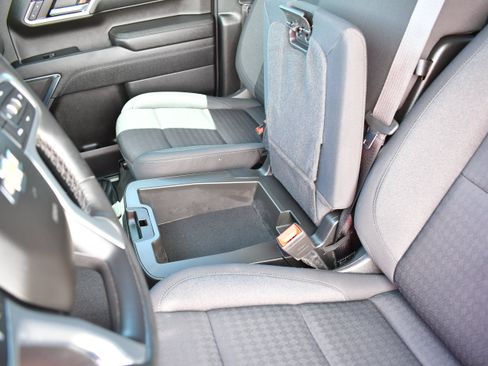 Used 2023 Chevrolet Silverado 1500 LT RWD image 23