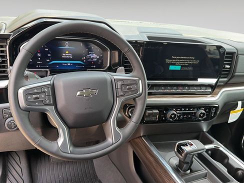New 2026 Chevrolet Silverado 1500 LT Trail Boss w/ Convenience Package II AWD/4WD image 15