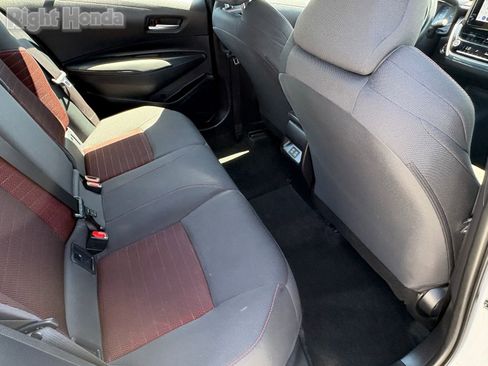 Used 2025 Toyota Corolla SE FWD image 24