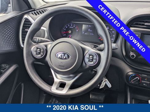 Used 2020 Kia Soul S FWD image 17