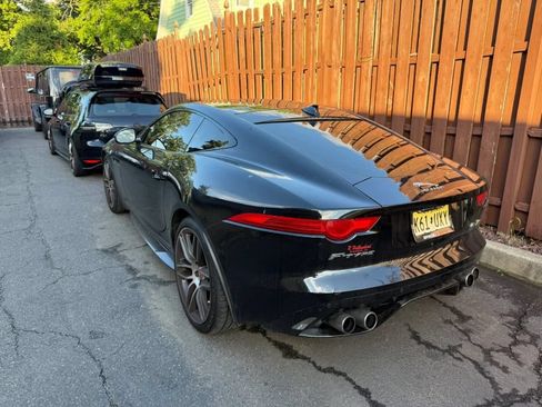 Used 2017 Jaguar F-TYPE R AWD/4WD image 2