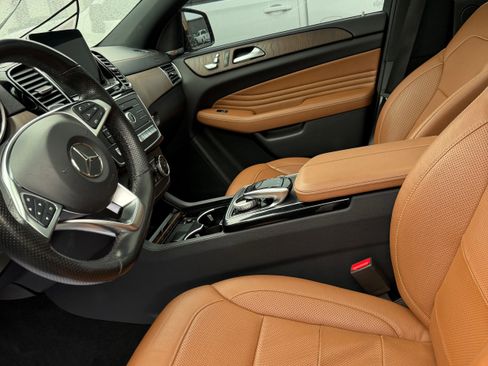 Used 2019 Mercedes-Benz GLE 43 AMG 4MATIC Coupe image 10