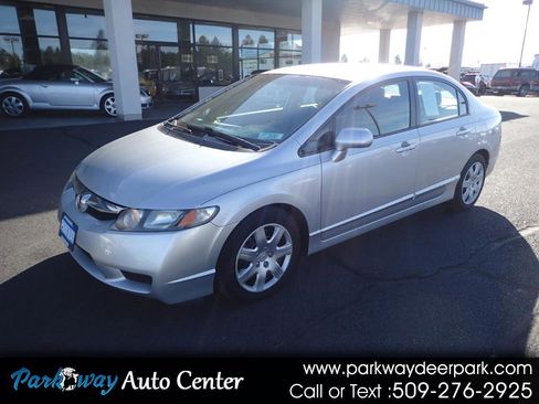 Used 2010 Honda Civic LX image 1