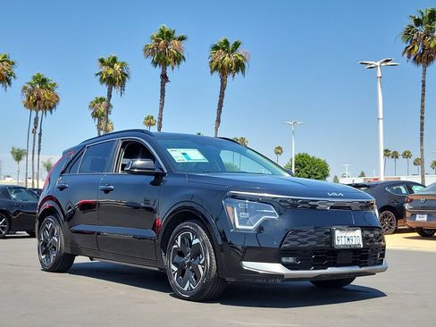 Used 2023 Kia Niro Wave FWD image 36