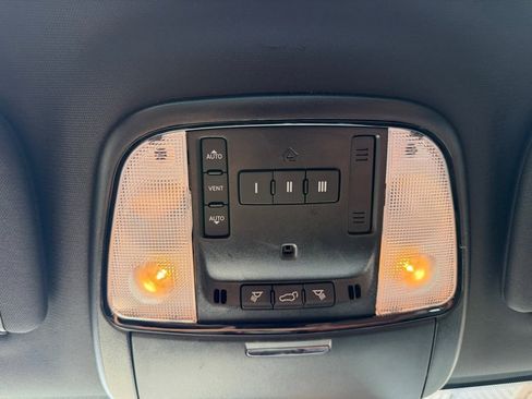 Used 2025 Dodge Durango R/T AWD/4WD image 31