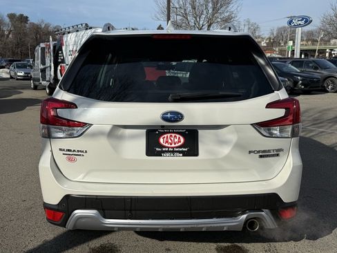 Used 2023 Subaru Forester Touring image 6