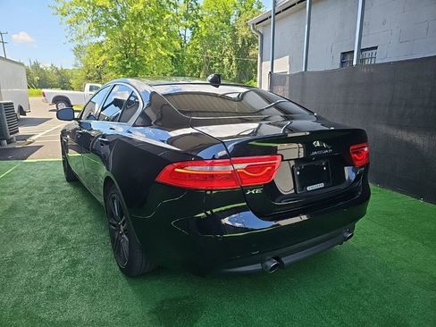 Used 2019 Jaguar XE Premium AWD/4WD image 7