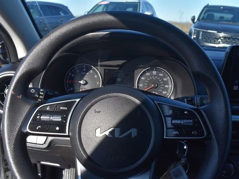 Certified 2023 Kia Forte LXS image 23