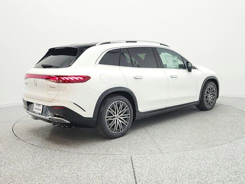 New 2026 Mercedes-Benz EQS 400 4MATIC SUV image 5