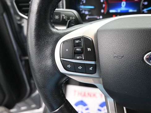 Used 2020 Ford Explorer XLT w/ Equipment Group 202A image 7