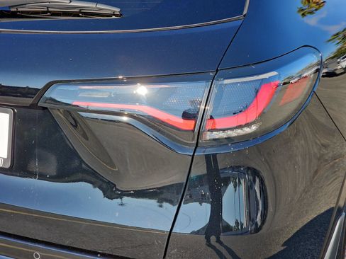 Used 2024 Honda HR-V EX-L image 33