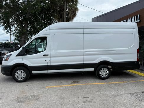 Used 2023 Ford Transit 250 148 High Roof Extended RWD image 4