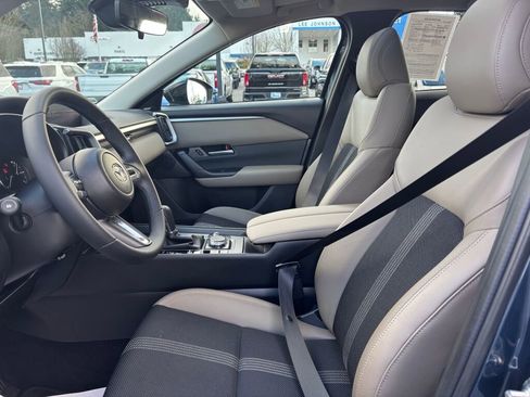 Certified 2025 MAZDA CX-50 AWD 2.5 S w/ Premium Package image 15