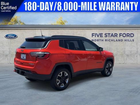 Used 2017 Jeep Compass Trailhawk w/ Leather Interior Group AWD/4WD image 10