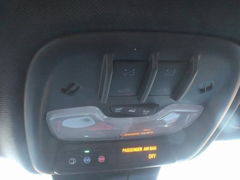 New 2026 GMC Canyon Elevation w/ Convenience Package image 51