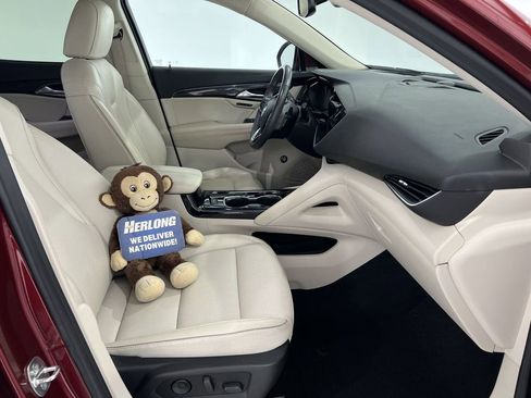 Used 2021 Buick Envision Essence image 25
