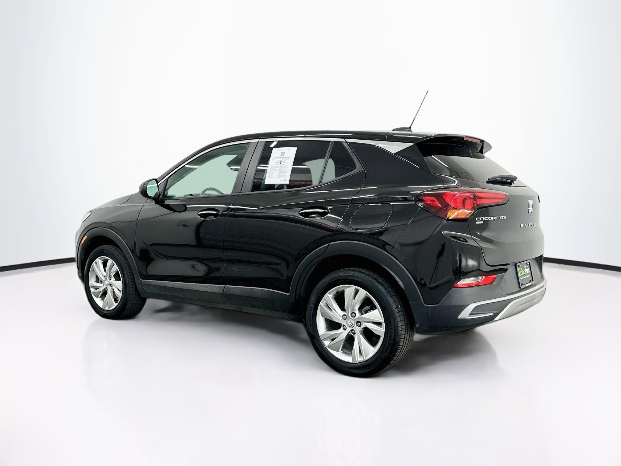 Used 2025 Buick Encore GX Preferred AWD/4WD image 5