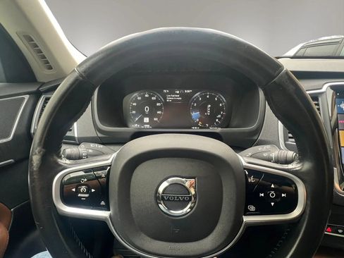 Used 2020 Volvo XC90 T6 Momentum w/ Protection Package Premier AWD/4WD image 20