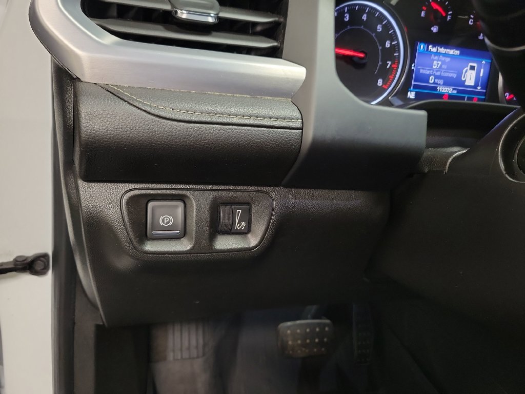 Used 2020 GMC Acadia SLE w/ Driver Convenience Package FWD image 28