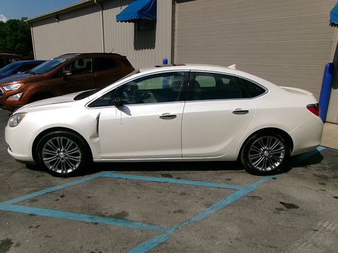 Used 2014 Buick Verano Premium image 2