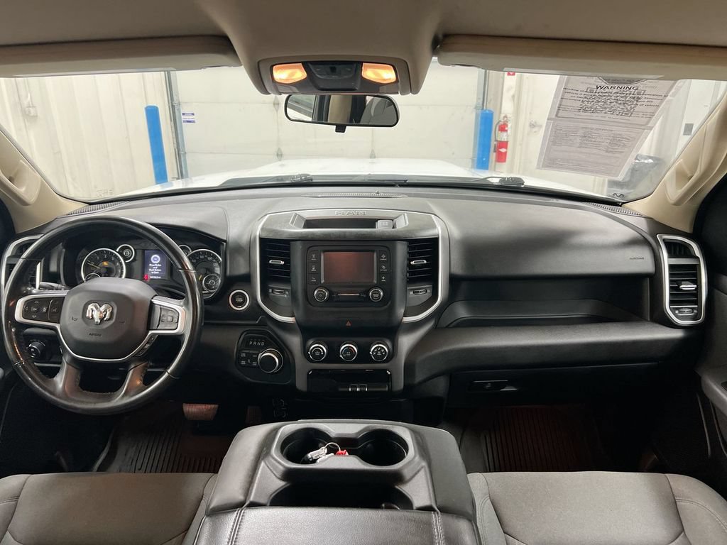 Used 2020 RAM 1500 Big Horn AWD/4WD image 10