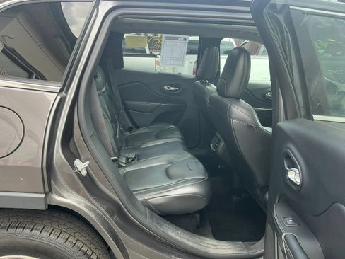 Used 2014 Jeep Cherokee Limited w/ Technology Group AWD/4WD image 12