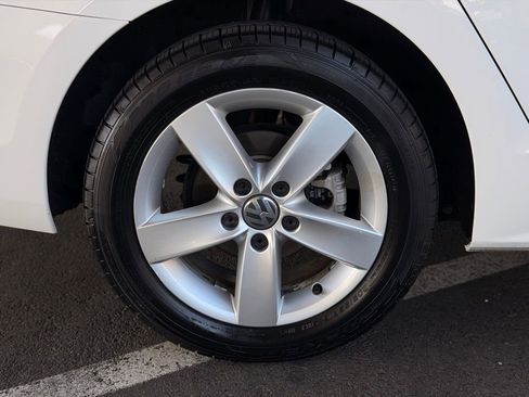 Used 2013 Volkswagen Jetta TDI FWD image 65