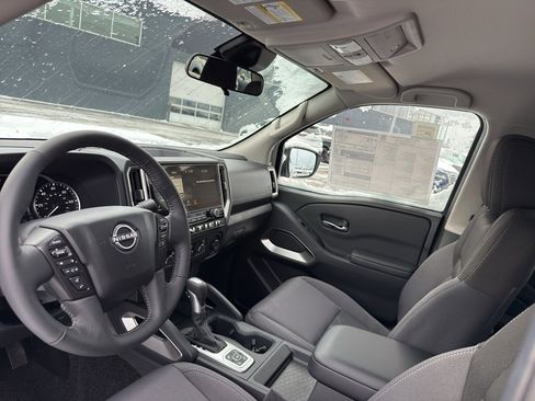 New 2026 Nissan Frontier SV image 25