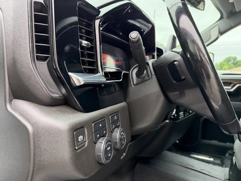 Used 2024 Chevrolet Silverado 2500 LT AWD/4WD image 20