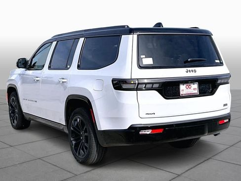 New 2026 Jeep Grand Wagoneer Summit image 13