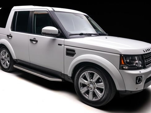 Used 2016 Land Rover LR4 HSE AWD/4WD image 26