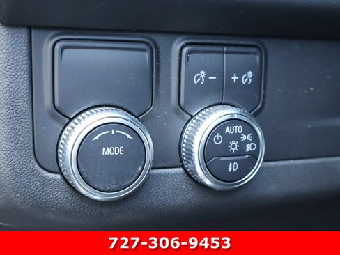 Used 2023 GMC Yukon SLT RWD image 22