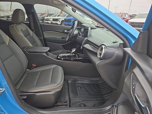 Used 2025 Chevrolet Trax ACTIV w/ Driver Confidence Package image 20