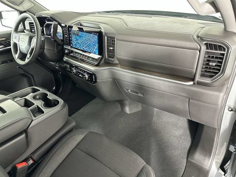 Used 2026 Chevrolet Silverado 1500 LT AWD/4WD image 29