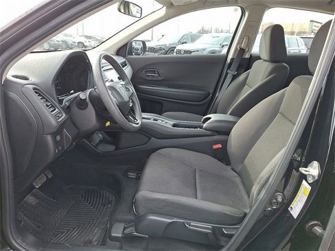 Certified 2019 Honda HR-V LX image 9