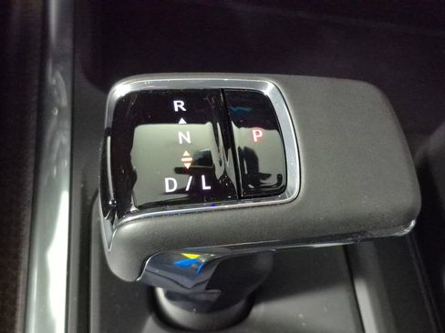 New 2026 Chevrolet Silverado 1500 RST w/ LPO, Dark Essentials Package AWD/4WD image 19