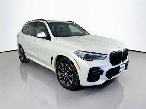 Used 2022 BMW X5 xDrive40i w/ M Sport Package image 8