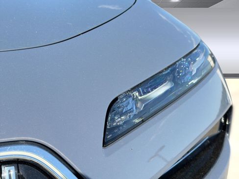 New 2026 BMW i7 xDrive60 w/ Executive Package AWD/4WD image 9