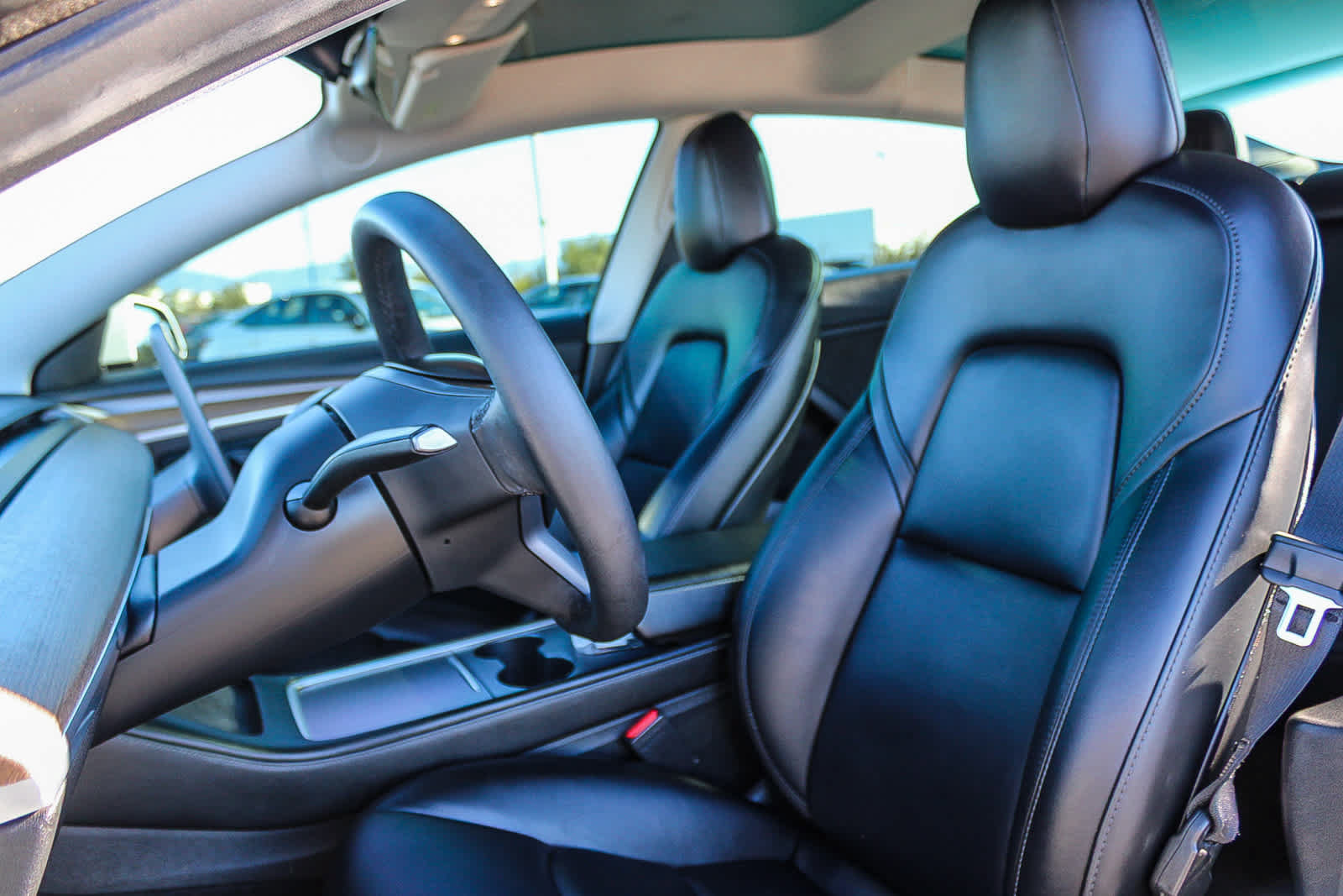 Used 2022 Tesla Model 3 Long Range AWD/4WD image 17