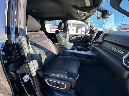 Used 2020 RAM 1500 Laramie w/ Sport Appearance Package image 29