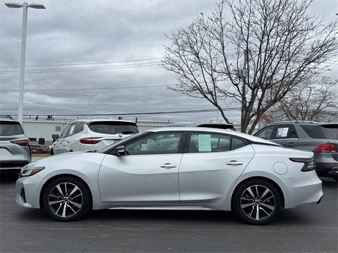 Certified 2023 Nissan Maxima SV w/ Floor Mat Group image 3