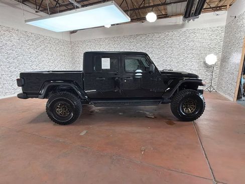 Used 2020 Jeep Gladiator Sport w/ Quick Order Package 24S AWD/4WD image 8