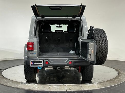 Used 2021 Jeep Wrangler Unlimited Rubicon 4xe w/ Steel Bumper Group AWD/4WD image 33