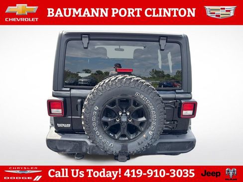 Used 2022 Jeep Wrangler Unlimited Sport AWD/4WD image 4