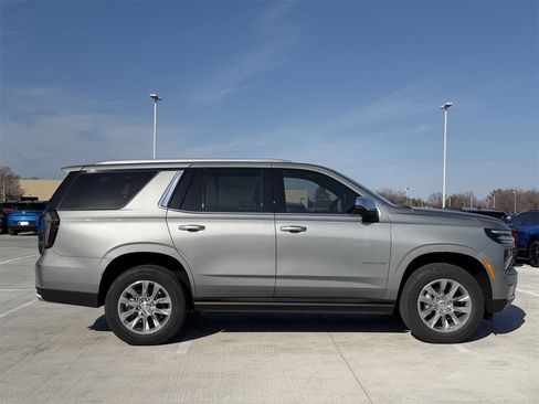 New 2026 Chevrolet Tahoe Premier image 3